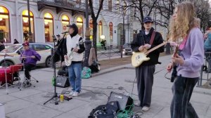 **УЛИЧНЫЕ МУЗЫКАНТЫ ПИТЕРА** на Невском.#street #cover «Группа