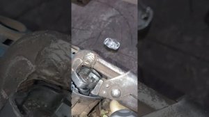 Как открутить храповик на триммере.