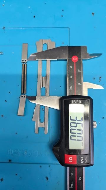 Тест твёрдости стали Maxace Medusa | Maxace Medusa steel hardness test #Magnacut смотреть онлайн