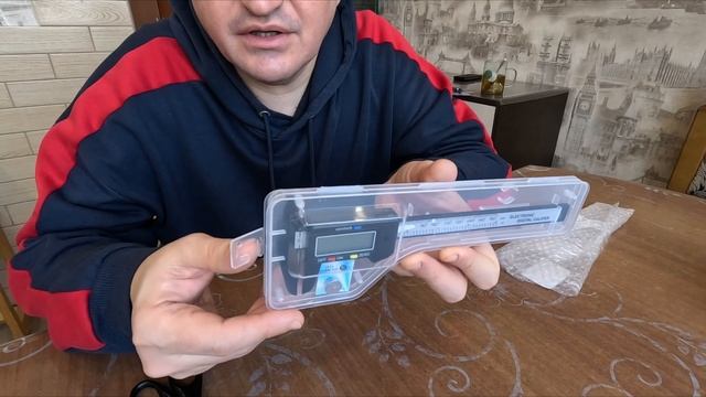 Купил на WB и Fix Price: Штангенциркуль цифровой, Коробка о? смотреть онлайн