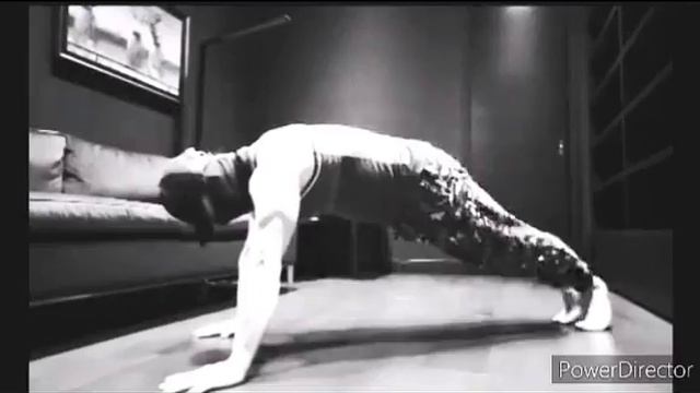 #тренировка Мышц Пресса с полотенцем.Мои 55 лет. смотреть онлайн