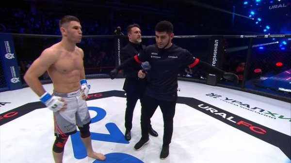 НОКАУТ ГОДА: Евгений Зеленцов vs Валерий Вишняков | Ural FC
