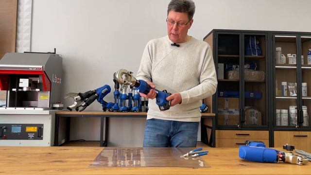 Пресс электрогидравлический ЮМП ЭЛЕКТРО GTM-60-300 аккуму смотреть онлайн