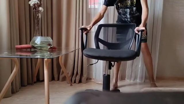 ОБЗОР НА СТУЛ ЗА 40 ГРИВЕНЬ, ПОСЛЕ 1 ГОДА ИСПОЛЬЗОВАНИЯ!! смотреть онлайн