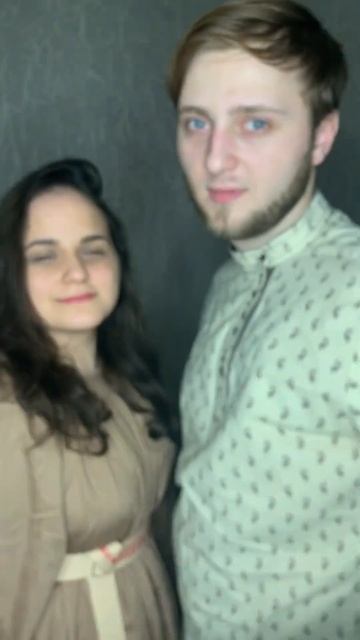 А у вас есть любимые бренды современной русской одежд? смотреть онлайн