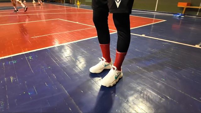 Обзор легендарных Nike HyperDunk 2017 low. смотреть онлайн