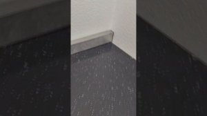 Кривая столешница - примыкание низа фартука с зазорам?