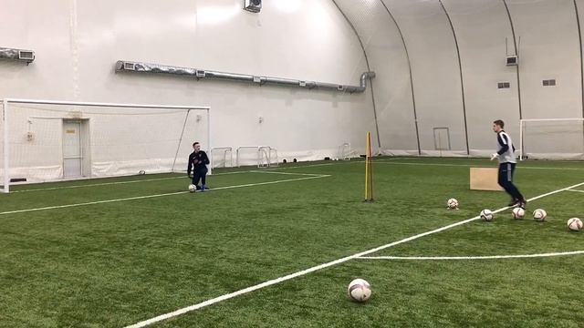1в 1, приём мяча смотреть онлайн