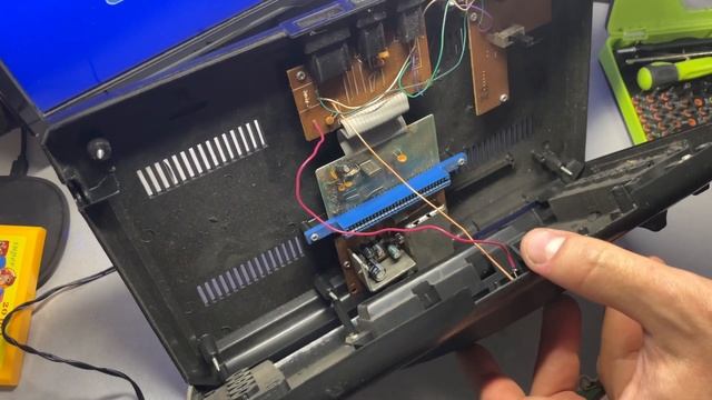 ПРИСТАВКА - РОЗЧАРУВАННЯ 90-х. Zhiliton 16bit? 8bit?