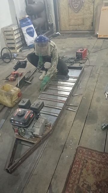 Самодельный снегоход!!! #сварка #своимируками #снегохо? смотреть онлайн