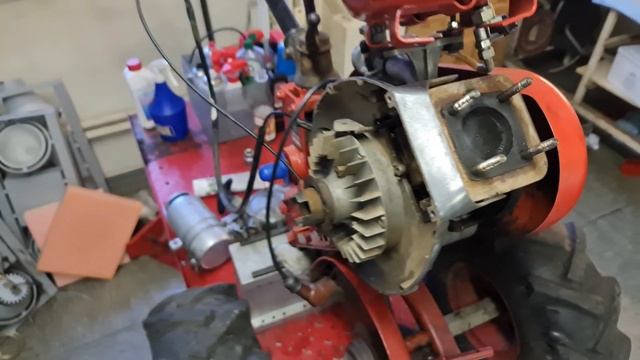 Hako ILO L101L JLO Поршень слегка повреждён смотреть онлайн