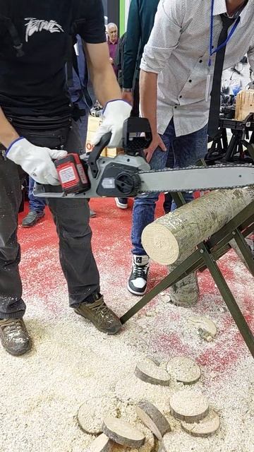 Аккумуляторная пила Интерскол ПЦА 16/36 смотреть онлайн