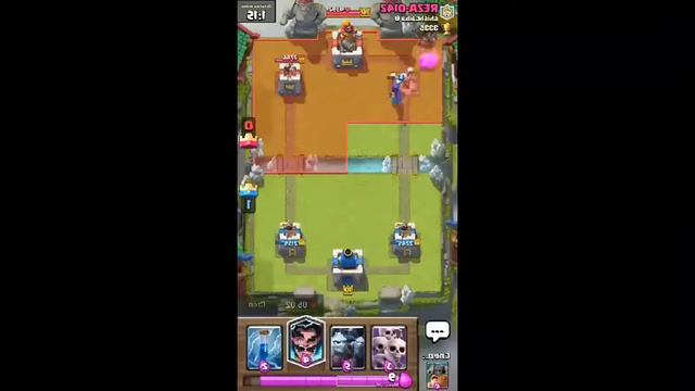 Выпал магический и сразу легендарный сундук в CLASH_ROYAL
