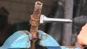 Применение бучарды SDS-plus для встряски закисшей ржавчи?