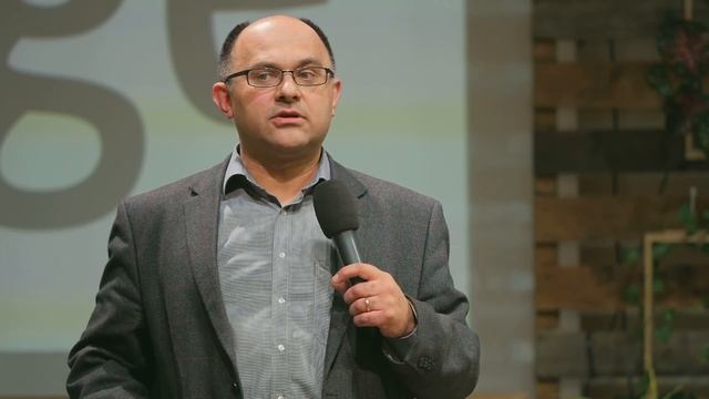 Чому замість дому молитви чи 