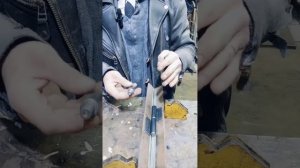 Как правильно приварить петли на ворота ,самый просто?