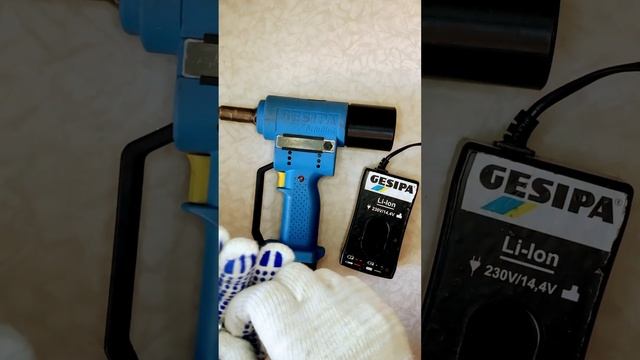 клепльник аккумуляторный gesipa accubird 3.0 Ah #аккумуляторны смотреть онлайн