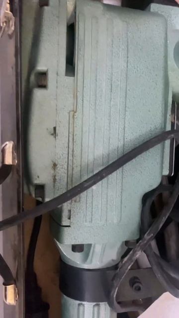 Отбойный молоток смотреть онлайн