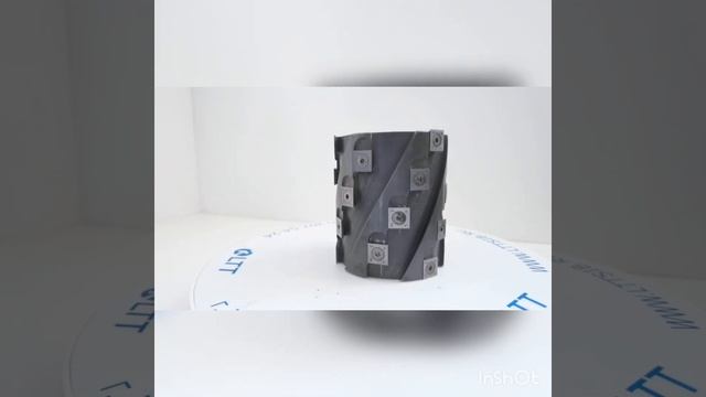 Фрезерная головка с винтовым зубом 13.100.3.090.00.0.1.32 корпу?