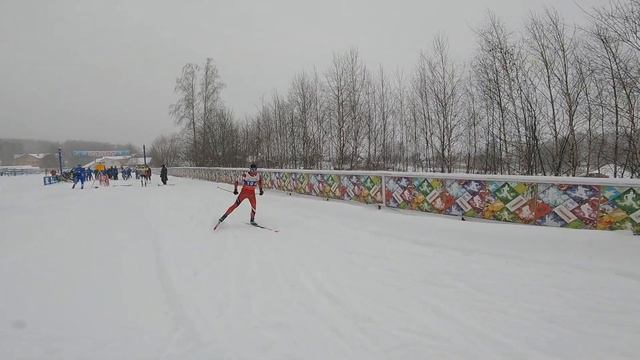 Лыжная гонка после мощного снегопада. Секрет скольжения по свежему снегу. смотреть онлайн