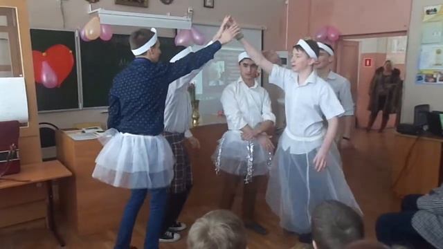 Танец маленьких лебедей