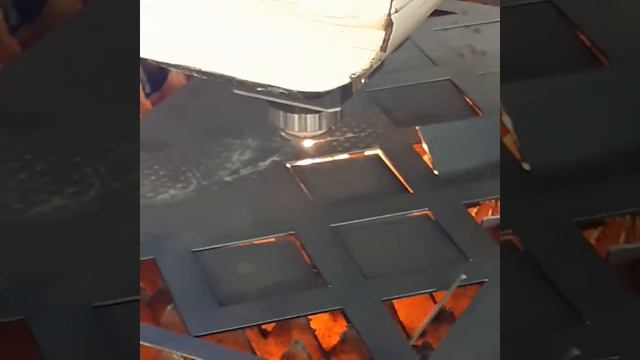 лазерный резка метал лист 2.0мм смотреть онлайн