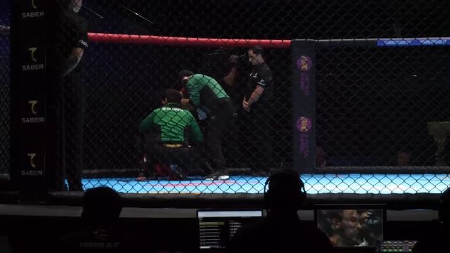 ЭТОТ ПАЦАН С ГЛАЗАМИ ХИЩНИКА СТАЛ ЧЕМПИОНОМ МИРА ПО ММ