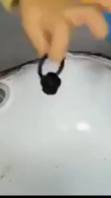 Ремонт друзьям😁 #юмор #кирпич #новыйгод #плитка #масте смотреть онлайн