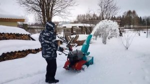 Приставка СМ 600 и немного мокрого снега.