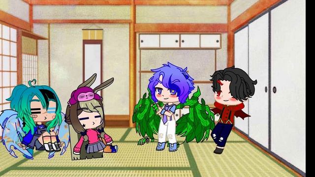 ((( я надевою с подругой купальник и хожу целю неделю ಠ?