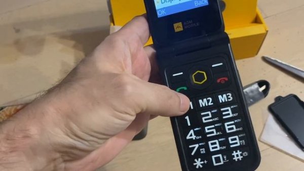 Распаковка - AGM MOBILE M8 FLIP