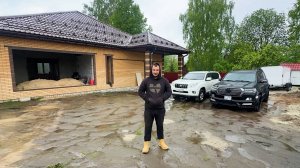Разбил фундамент и нашел клад. Продаю за 10 млн рублей. Стройка продолжается. Жизнь простых людей.