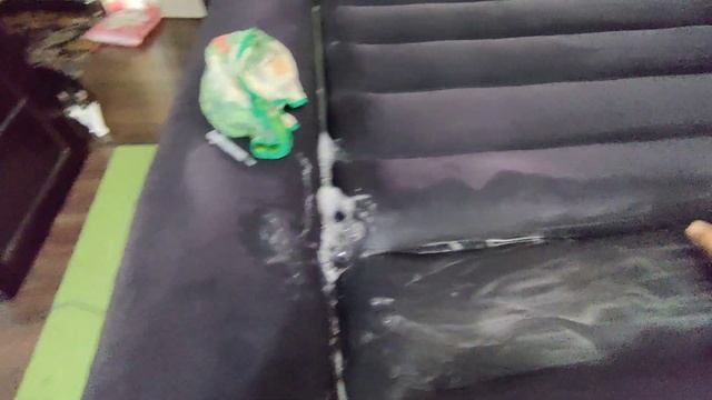 Быстрый способ найти дырку в надувном матрасе или шат? смотреть онлайн