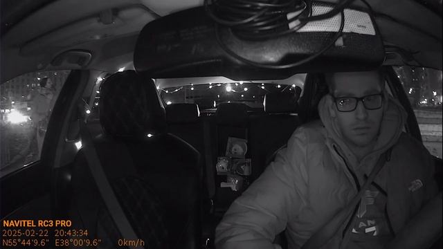 Для кого придумали 2 двери / такси эконом / Москва Яндек