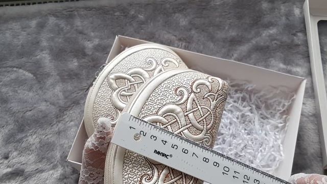 ОБЗОР КОМПЛЕКТА *КОСМЕТИЧКА +ОЧЕЧНИК*