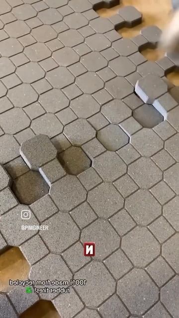 Резиновая тротуарная плитка из Китая #юмор #уровень #too смотреть онлайн