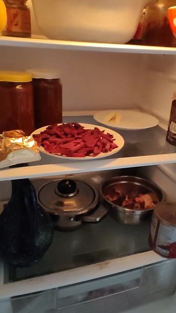 Снова ною или приехал на относительно рабочий холодил смотреть онлайн