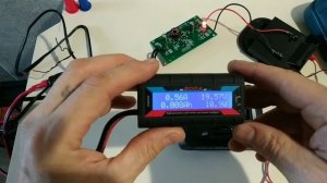 автомобильное зарядное для аккумулятора аля-(макита)