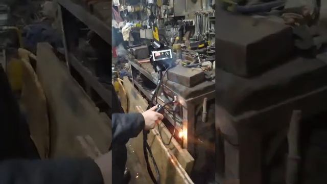 Обзор на сварочный аппарат MIG/MMA 200A DNESTR