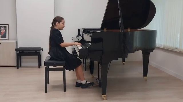 Кузнецова Евгения 10 лет 4 класс.П.И.Чайковский, Вальс и? смотреть онлайн