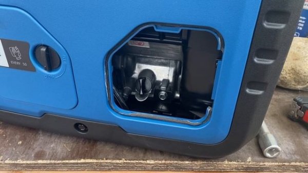 Инверторный переносной генератор hyundai 3050