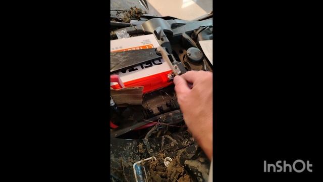 Снять сиденье с квадроцикла BRP CAN-AM. Мини-обзор BRP Can-Am. зарядка АКБ. Квадроциклы 2025.mp4 смотреть онлайн