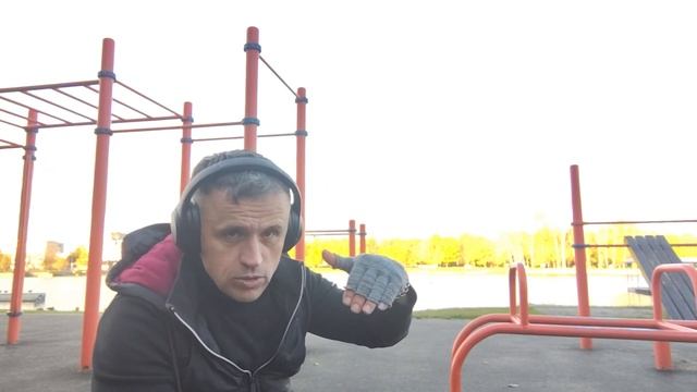 🤸♀️ Стойка на руках! Мой первый тренинг смотреть онлайн