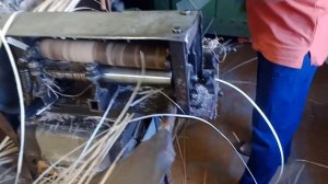 Станок для строгания ленты из лозы, для плетения