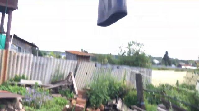 Как качественно выкинуть резиновый сапог смотреть онлайн