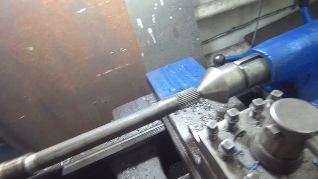 Поиск неисправности и ремонт переднего моста. смотреть онлайн