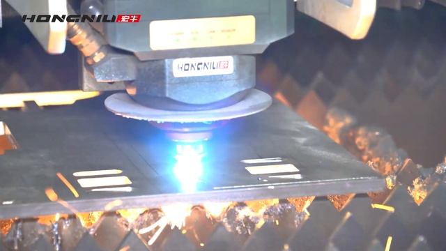 20 кВт/20000 Вт Высокомощный лазерный резак листового мет смотреть онлайн