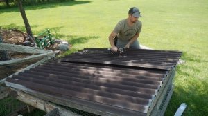 Как мы построили мобильный курятник, который тянем за собой, чтобы вырастить 30 бройлеров на заднем