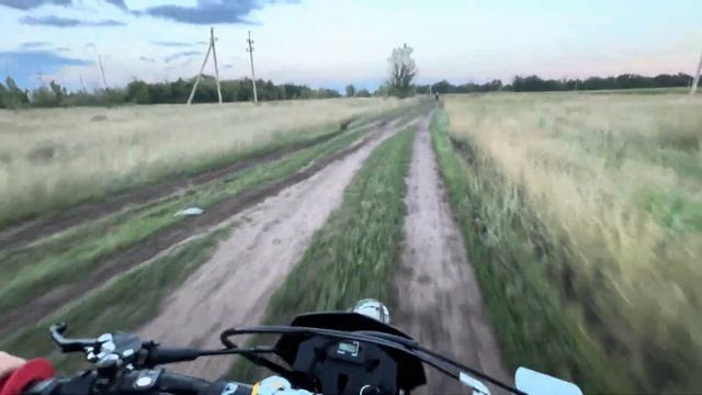 СЛОМАЛСЯ ПИТБАЙК ДРУГА ЗА 100 КМ ОТ ДОМА, ОСТАЛИСЬ НОЧЕВ