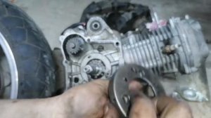 Скутер незаводится со стартера/ замена обгонной муфты